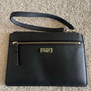 Kate Spade New York Black Leather Zip Wristlet Wallet